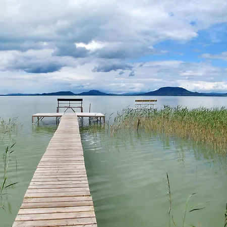 Keszeg-1 By Interhome Apartman